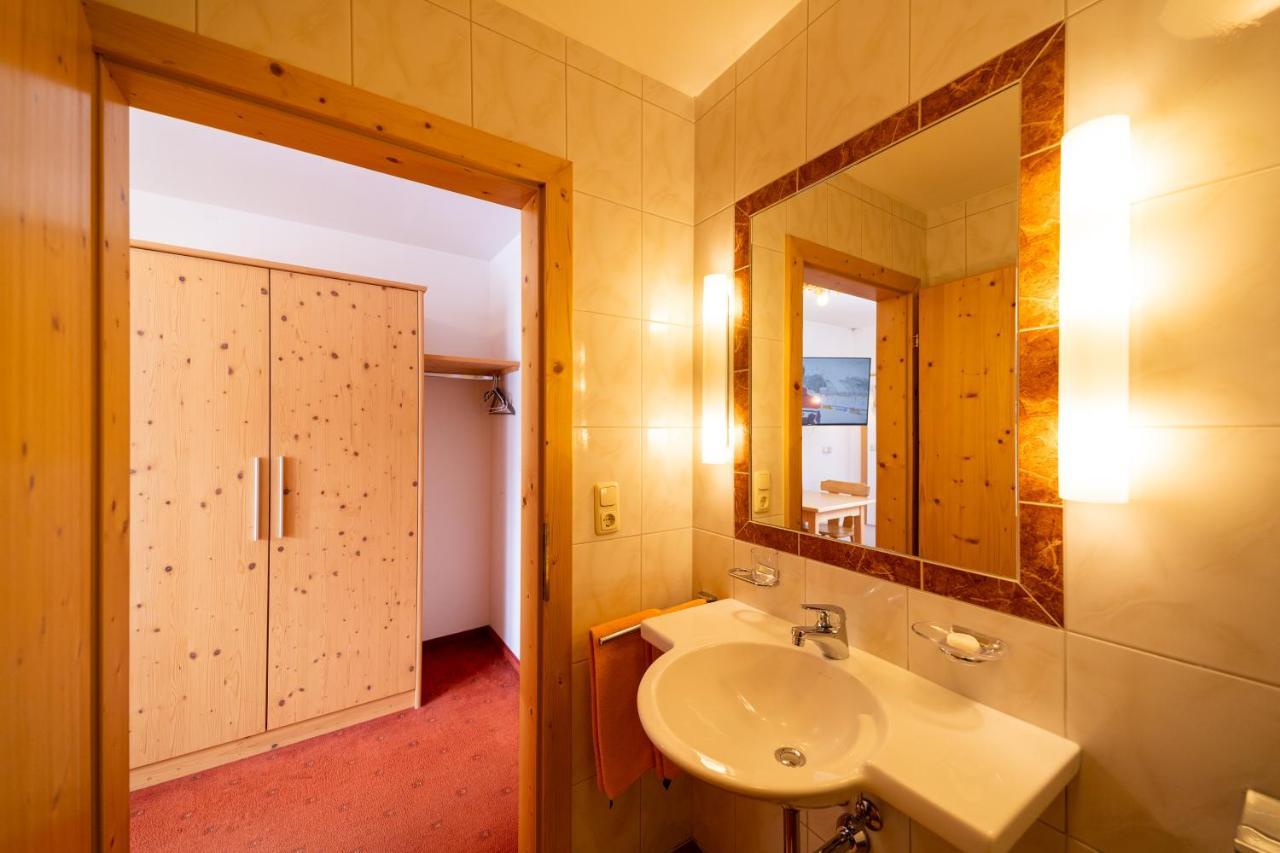 Appartamento Haus Rosmarie Sankt Anton am Arlberg Esterno foto
