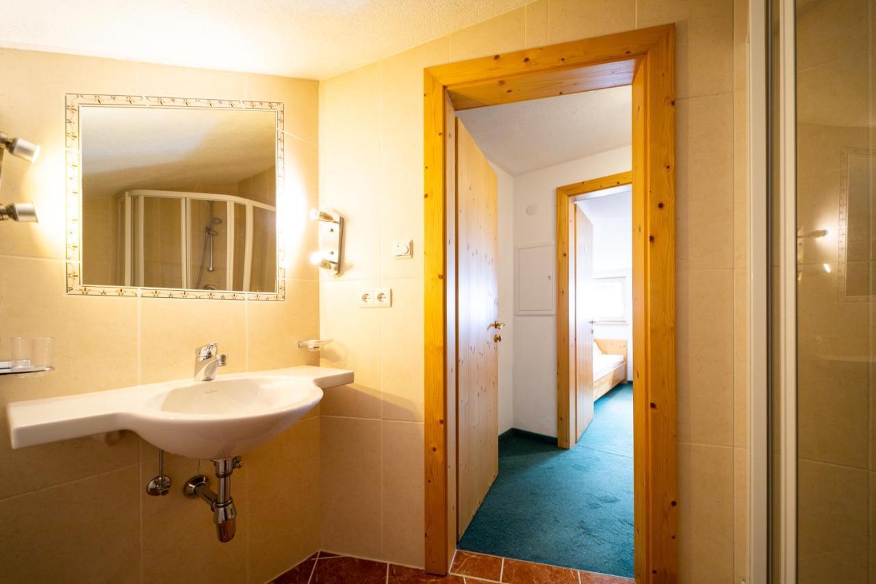 Appartamento Haus Rosmarie Sankt Anton am Arlberg Esterno foto