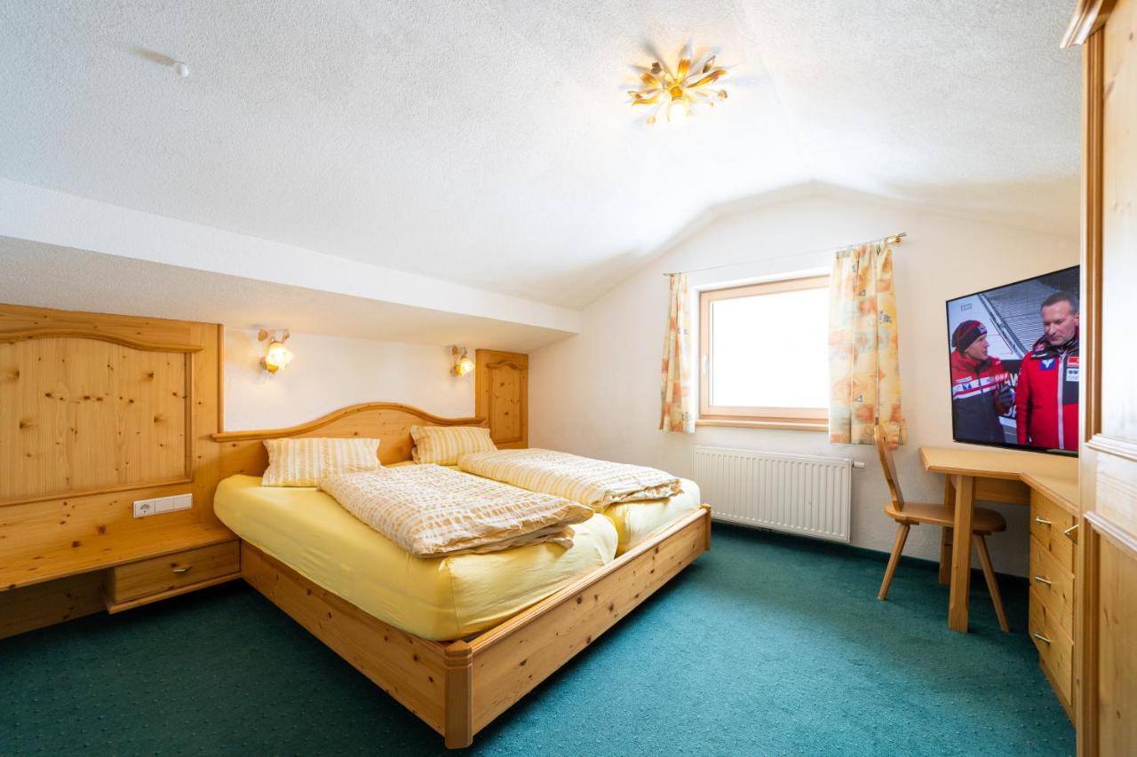 Appartamento Haus Rosmarie Sankt Anton am Arlberg Esterno foto