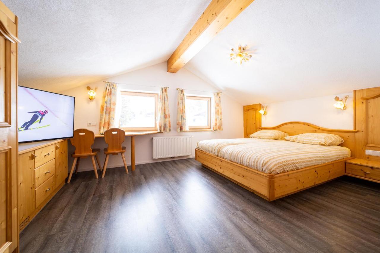 Appartamento Haus Rosmarie Sankt Anton am Arlberg Esterno foto