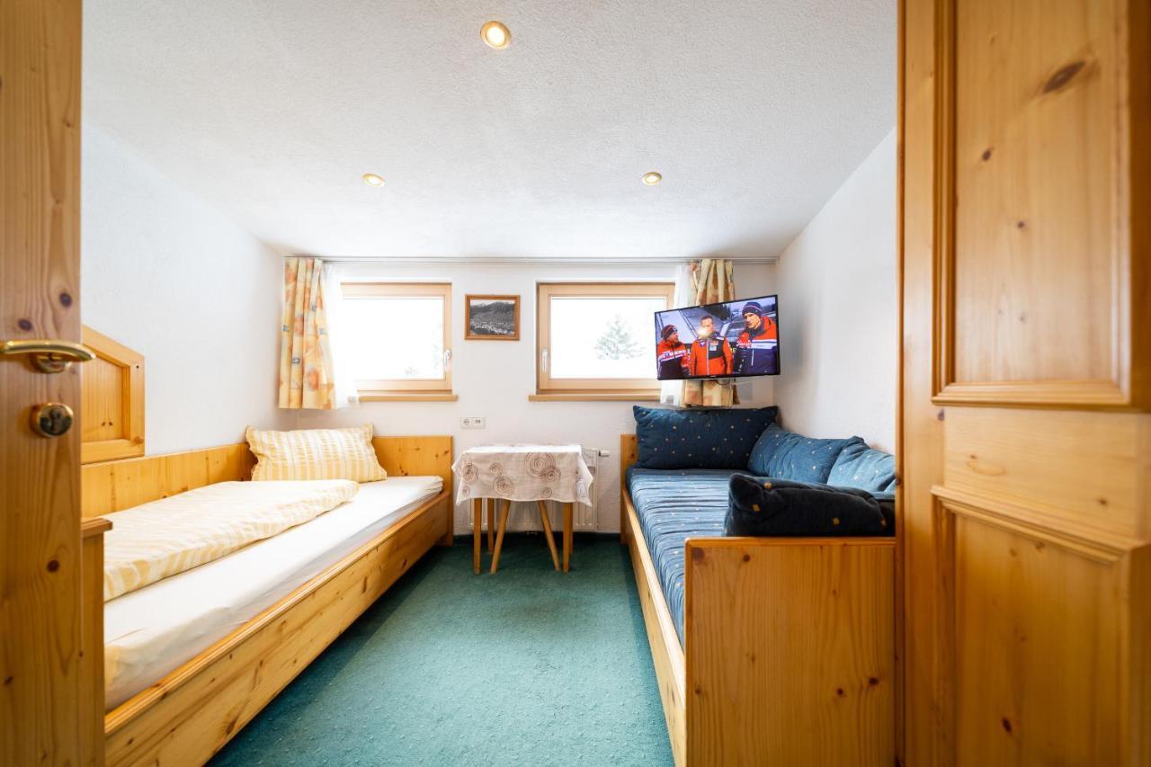 Appartamento Haus Rosmarie Sankt Anton am Arlberg Esterno foto