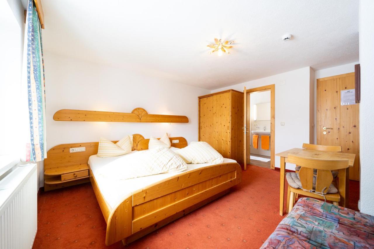 Appartamento Haus Rosmarie Sankt Anton am Arlberg Esterno foto