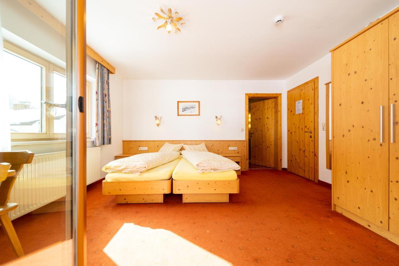 Appartamento Haus Rosmarie Sankt Anton am Arlberg Esterno foto