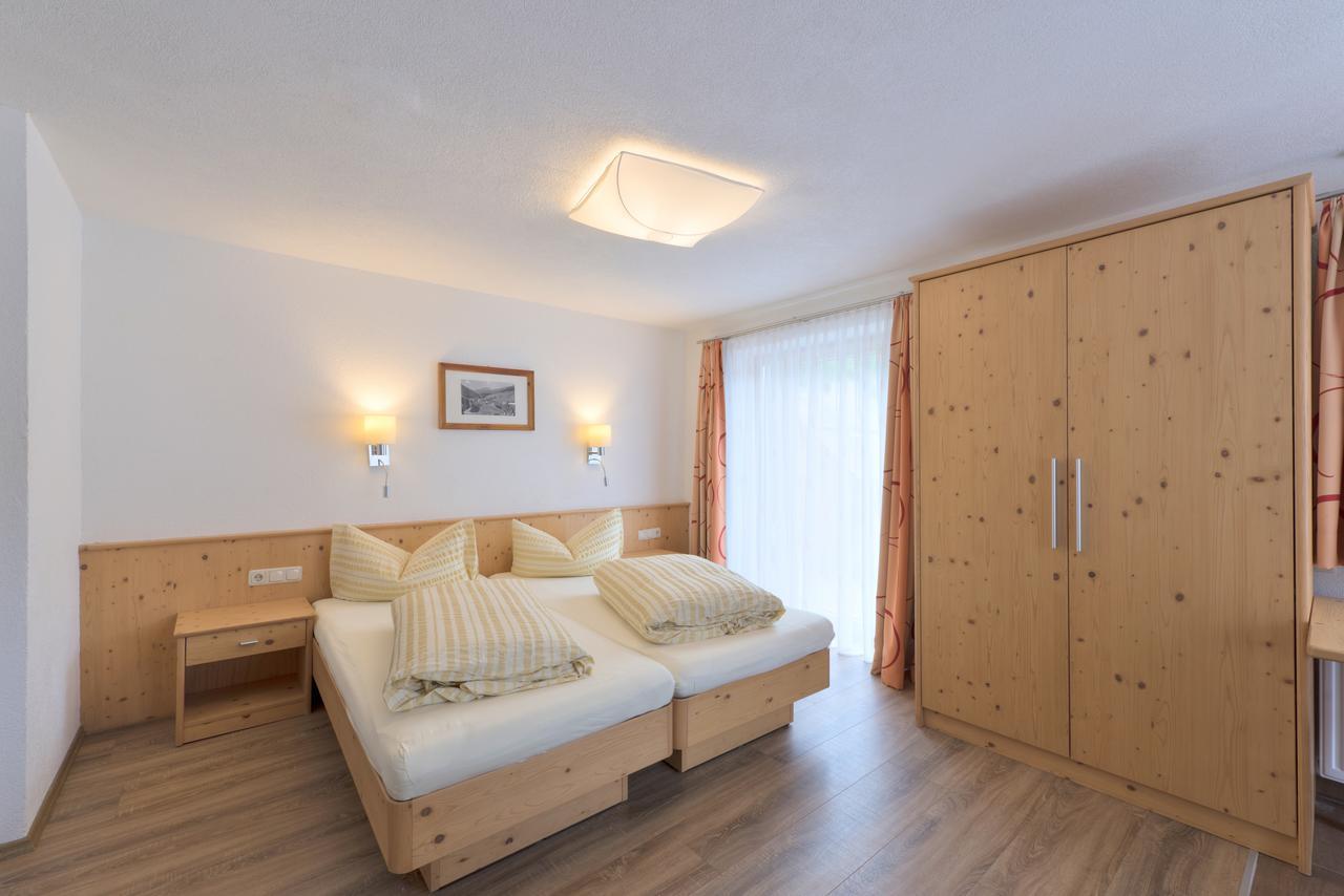 Appartamento Haus Rosmarie Sankt Anton am Arlberg Esterno foto