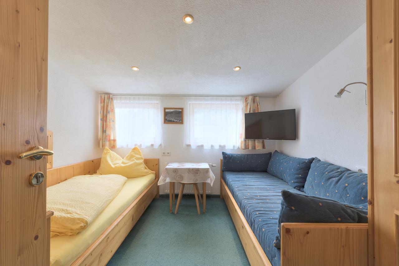 Appartamento Haus Rosmarie Sankt Anton am Arlberg Esterno foto
