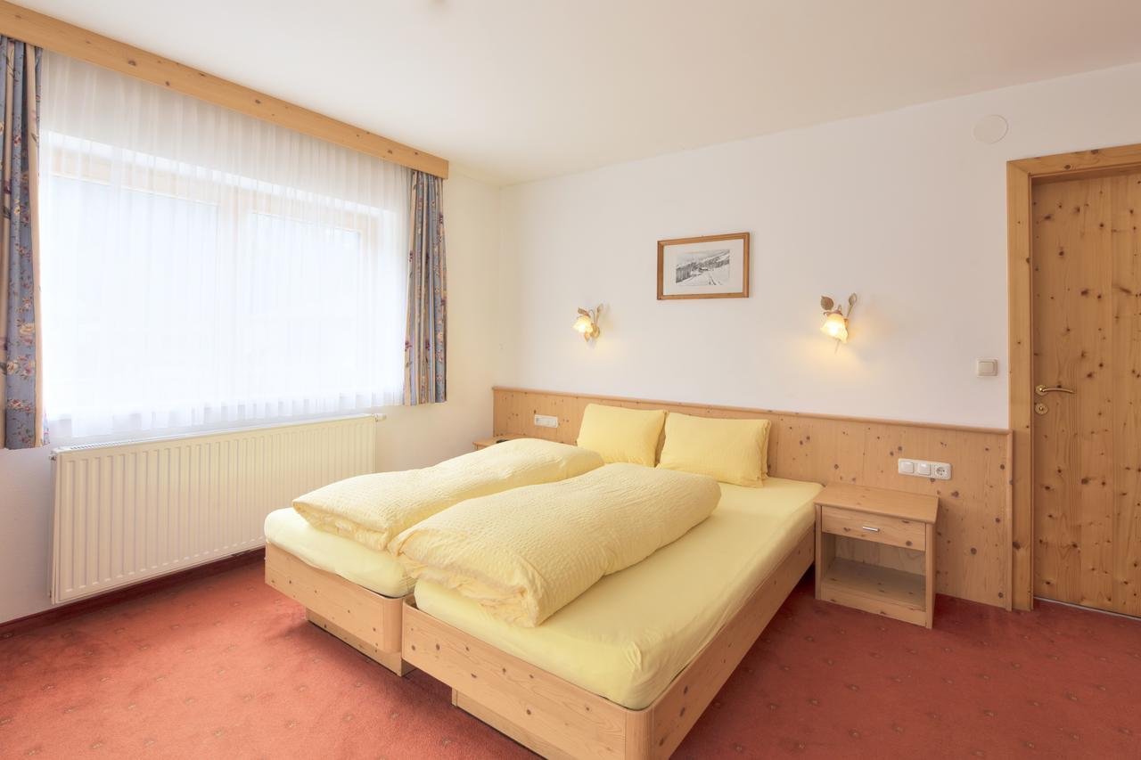 Appartamento Haus Rosmarie Sankt Anton am Arlberg Esterno foto